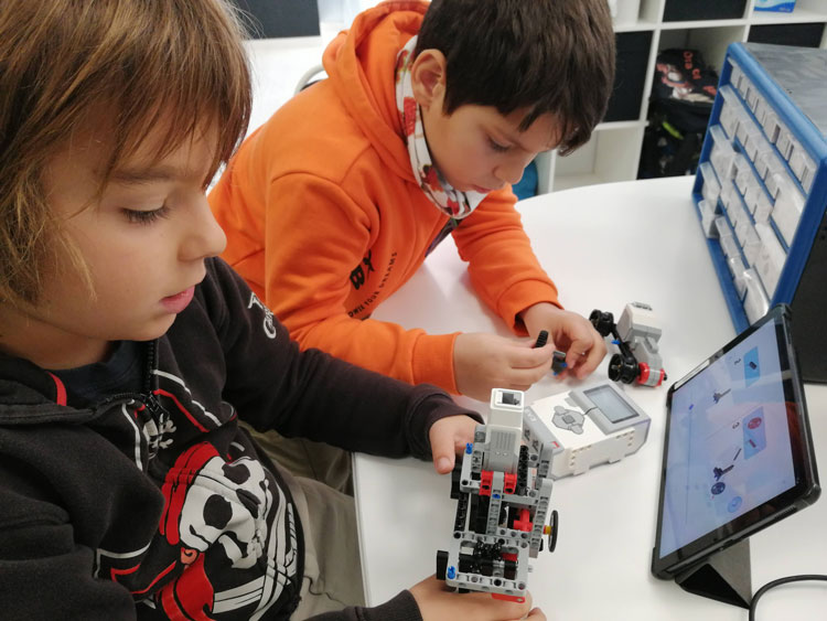 Kits robotique éducative